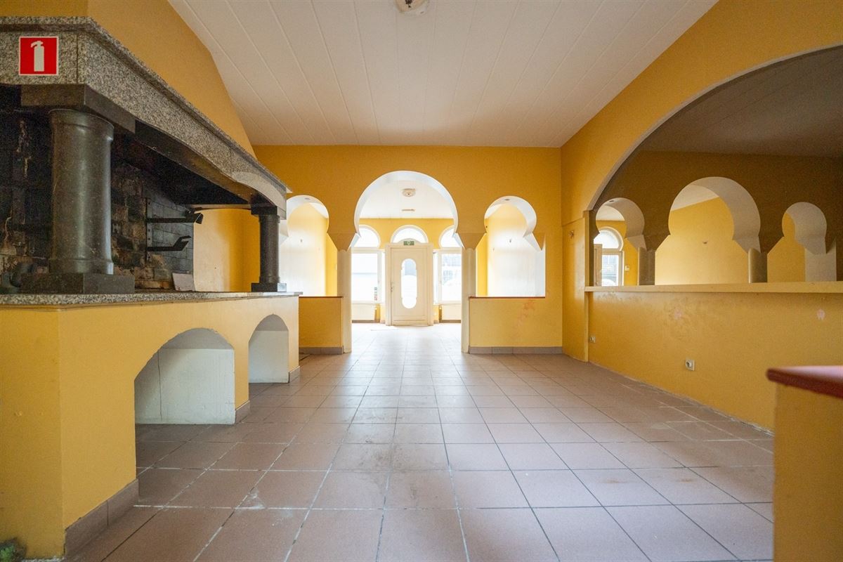 Agence Immobilière à Rocourt, Liège : Immeuble commercial à vendre : Rue Large Voie 31 4040 HERSTAL