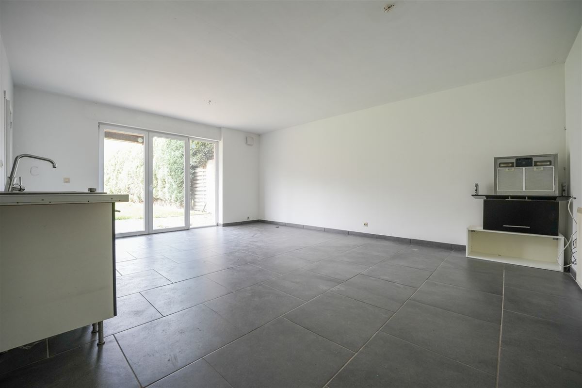 Agence Immobilière à Rocourt, Liège : Appartement à vendre : Rue de la Cité 77 4683 VIVEGNIS