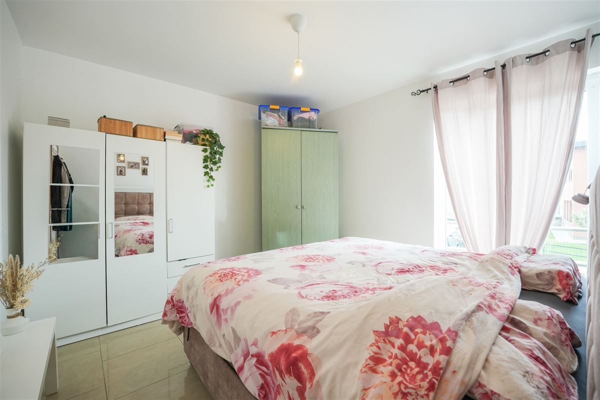 Agence Immobilière à Rocourt, Liège : Appartement à vendre : Rue de la Cité 77 4683 VIVEGNIS