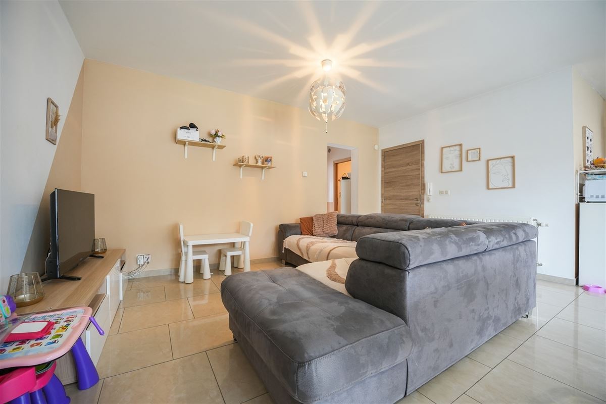 Agence Immobilière à Rocourt, Liège : Appartement à vendre : Rue de la Cité 77 4680 OUPEYE
