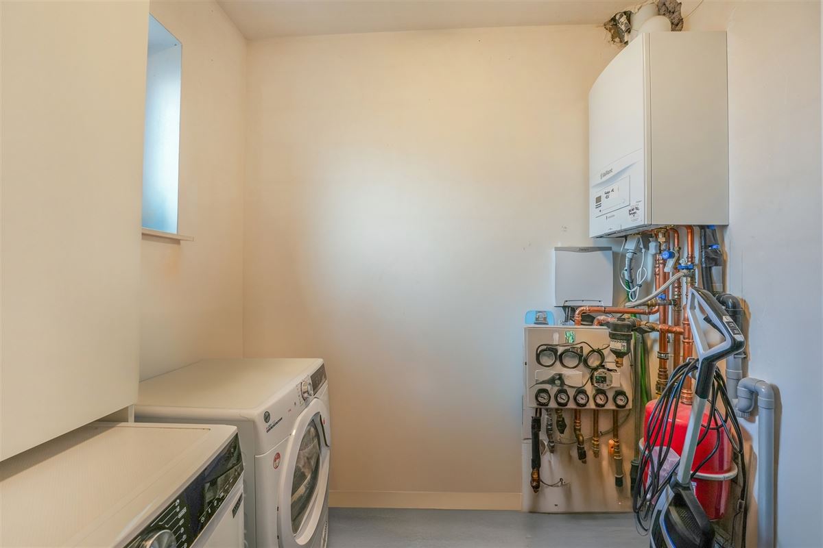 Agence Immobilière à Rocourt, Liège : Maison à vendre : Pl. Colonel Walter G. Maddock 6 4432 ALLEUR