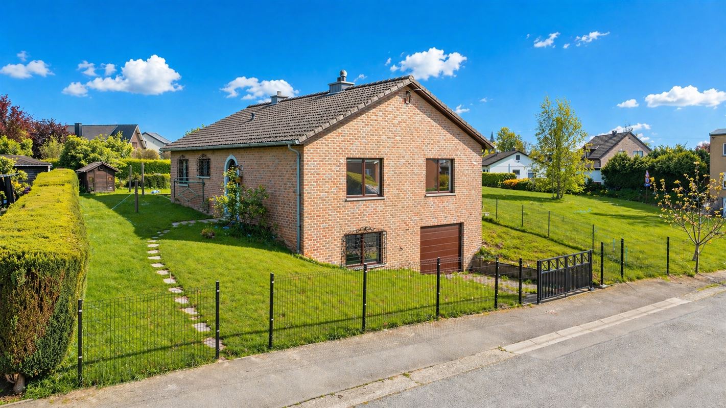 Bungalow à vendre à HERMÉE 4680
