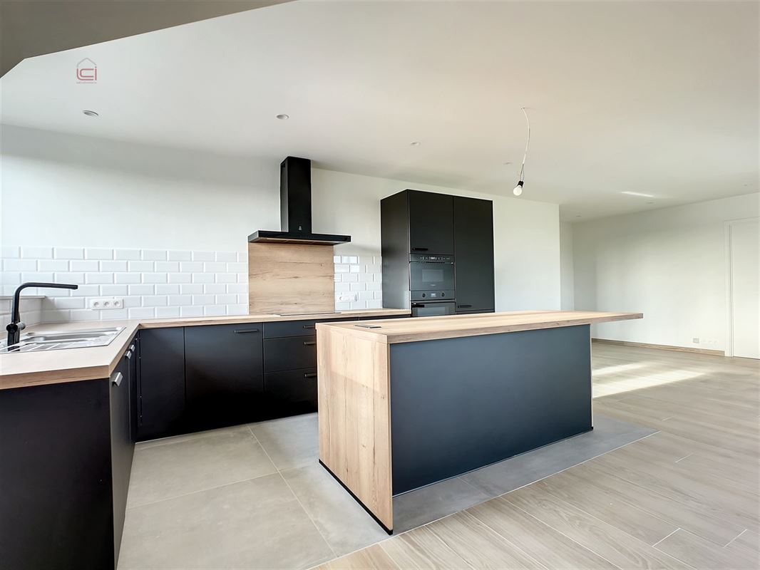 Image 3 : Appartement à 1330 RIXENSART (Belgique) - Prix 1.100 €