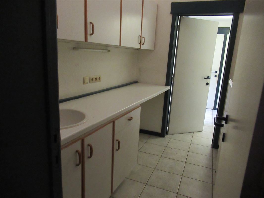 Foto 4 : Kantoren te 2000 ANTWERPEN (België) - Prijs € 850
