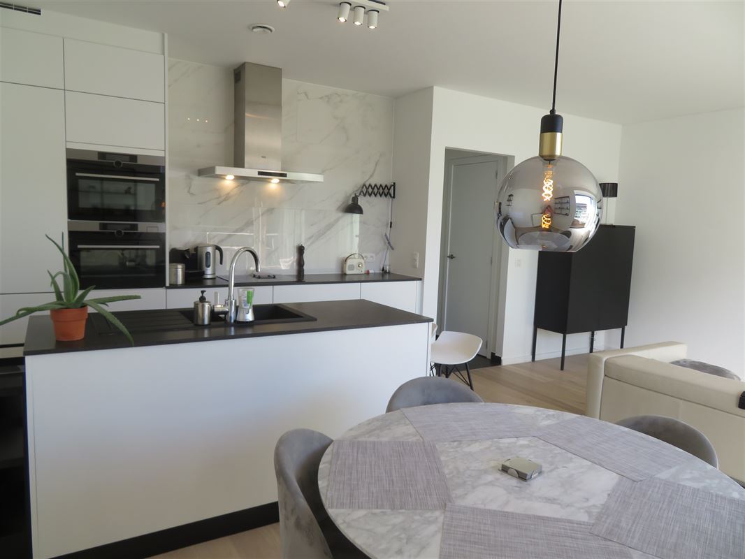 Image 18 : Apartment IN 2000 Antwerpen (Belgium) - Price 1.650 €