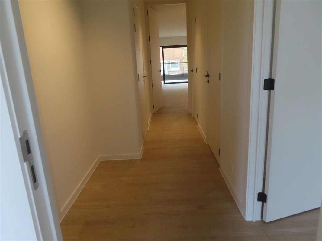 Foto 13 : Appartement te 2600 Antwerpen (Berchem) (België) - Prijs &euro; 1.325