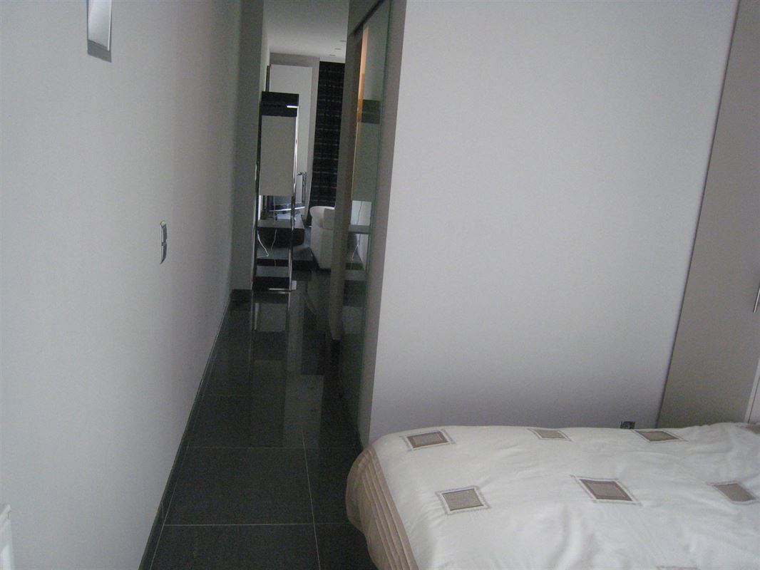 Foto 12 : Gemeubeld te 2060 Antwerpen (België) - Prijs &euro; 1.050