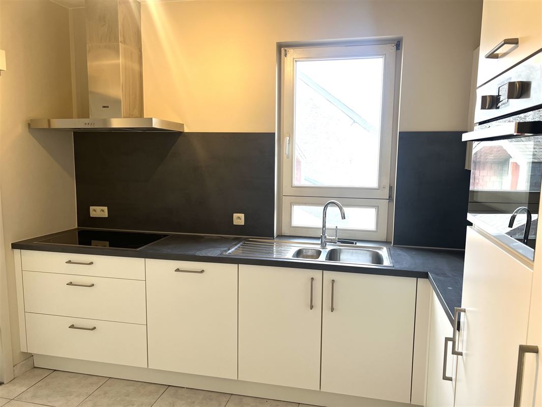 Appartement met terras en staanplaats in het centrum