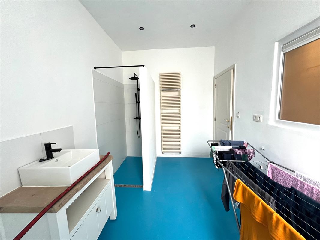 Instapklare woning in Sint Amandsberg zonder tuin noch koer