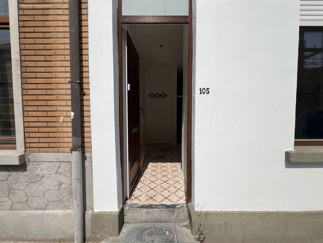 Instapklare woning in Sint Amandsberg zonder tuin noch koer