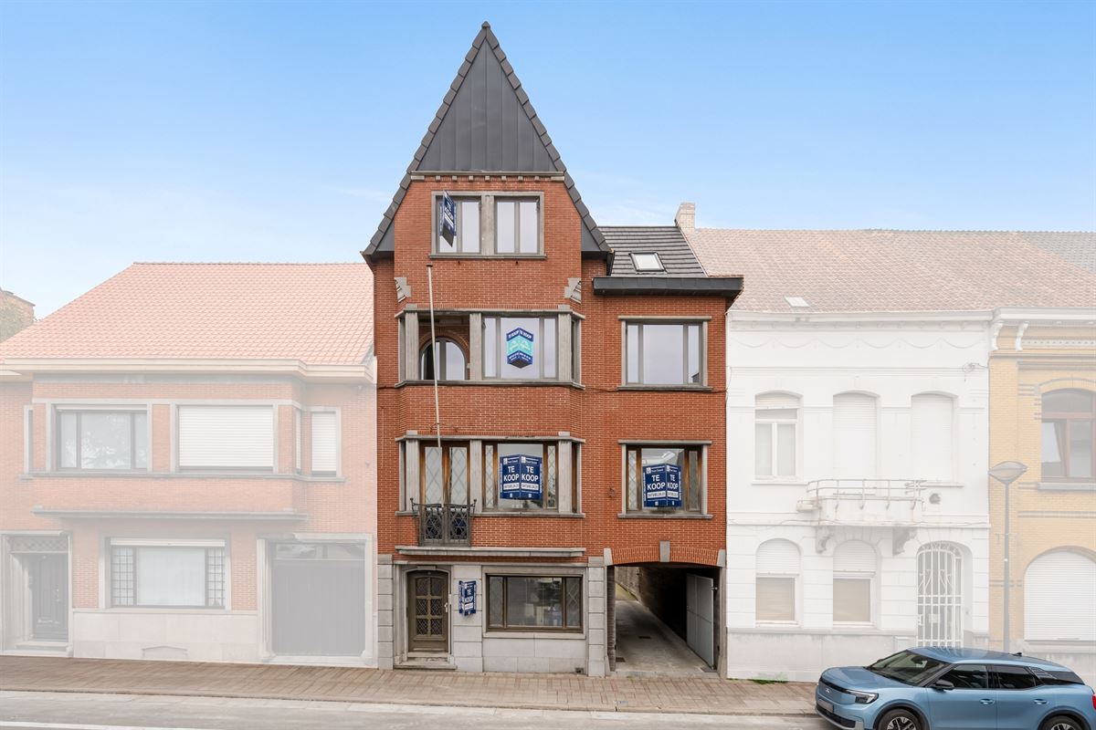 Karaktervolle burgerwoning geschikt voor diverse doeleinden
