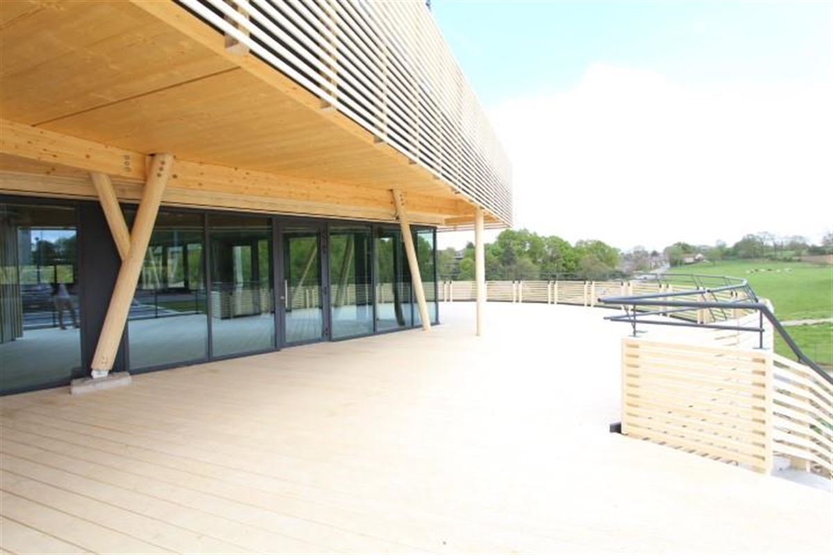 Brasserie restaurant 150 m2 + 135 m2 de terrasse sud