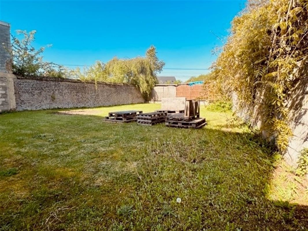 Magnifique triplex 200m2 rénové + jardin 4ares