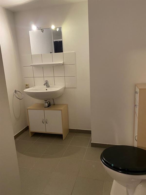 Studio for investment or 1st purchase/ 5400€ rent/year/ PEB D