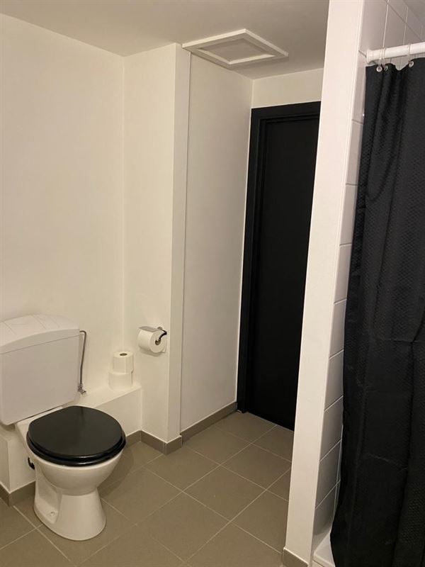 Studio for investment or 1st purchase/ 5400€ rent/year/ PEB D