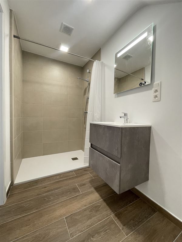 Maison neuve: première occupation!!