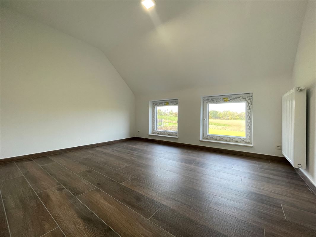 Maison neuve: première occupation!!