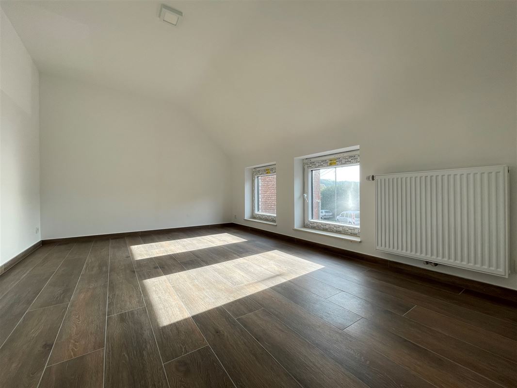 Maison neuve: première occupation!!