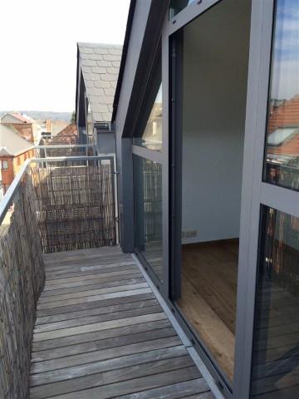 Superbe penthouse - l'ascenseur arrive dans l'appartement!