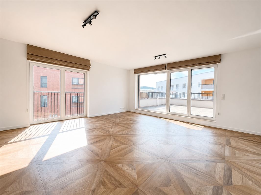 Magnifique appartement avec une vaste terrasse