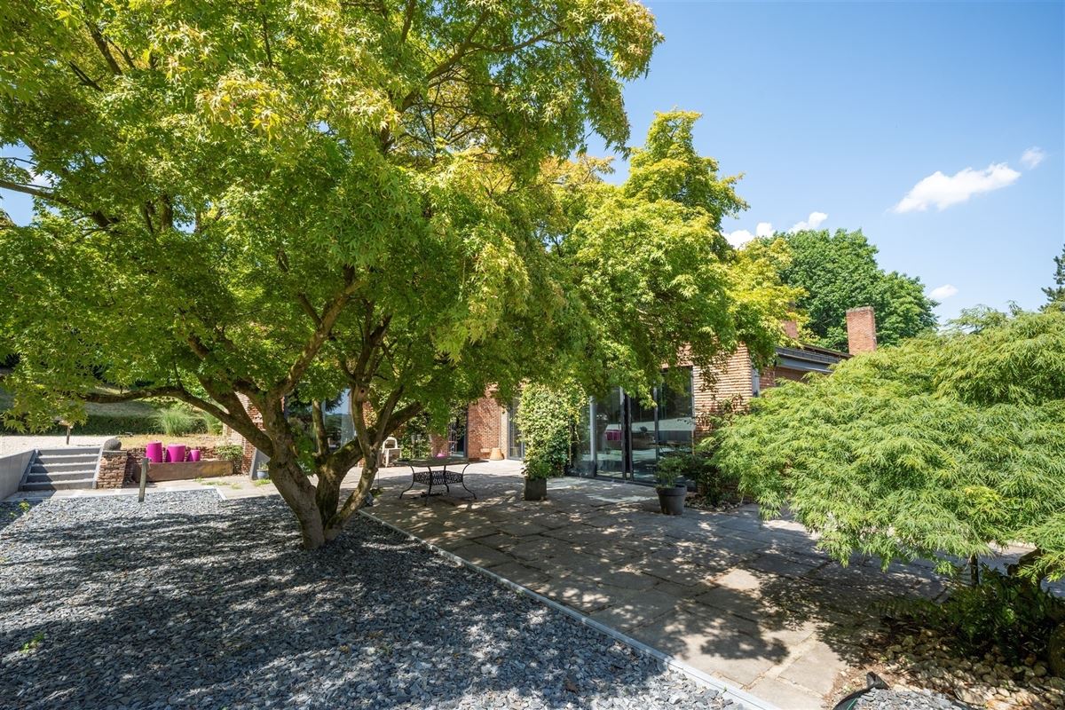 Villa d'exception avec dépendances et à la vue unique