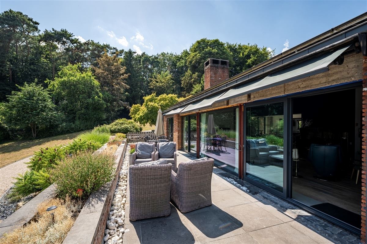 Villa d'exception avec dépendances et à la vue unique