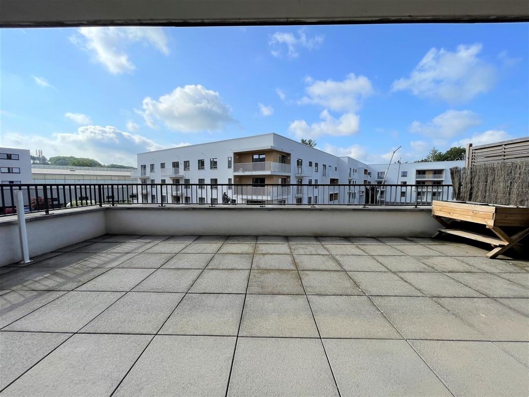 Magnifique appartement avec une vaste terrasse