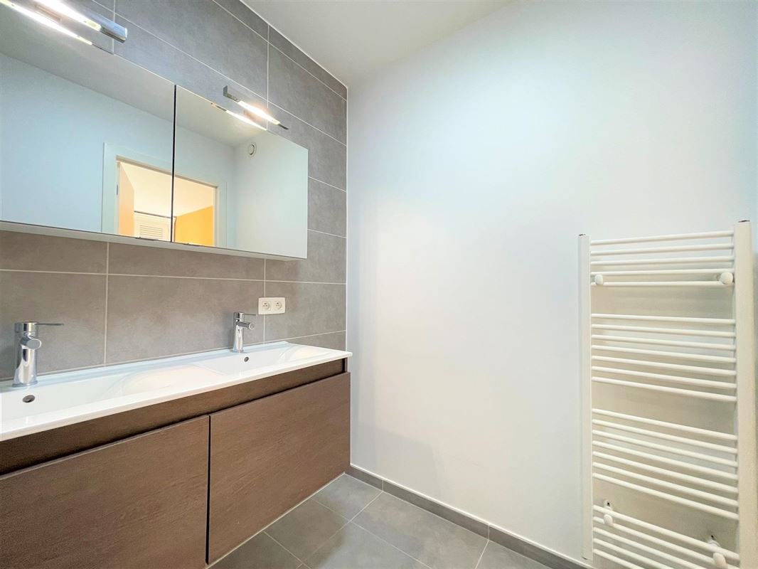 Magnifique appartement avec une vaste terrasse