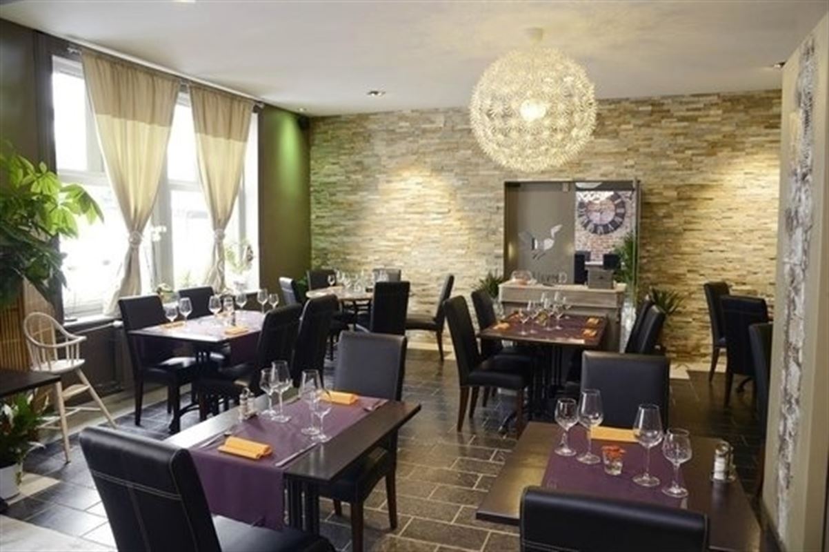 Situation unique à Spontin 185 m2 de bureaux