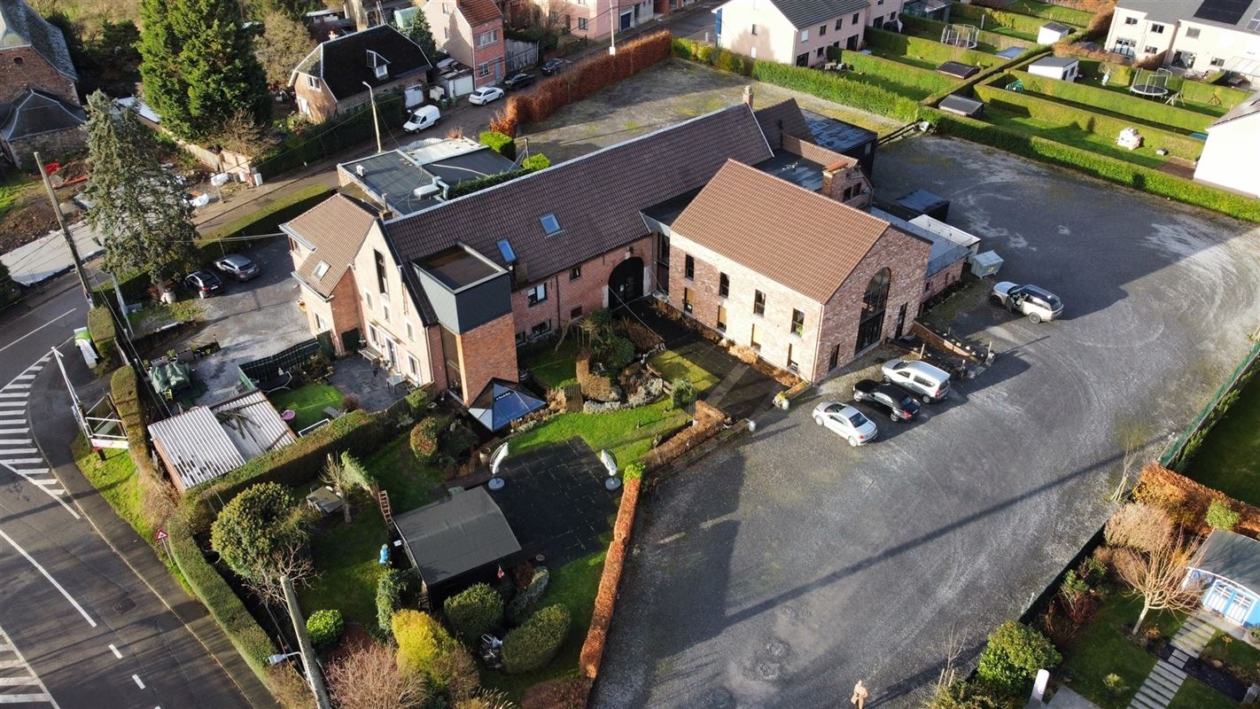 Magnifique immeuble mixte idéalement situé