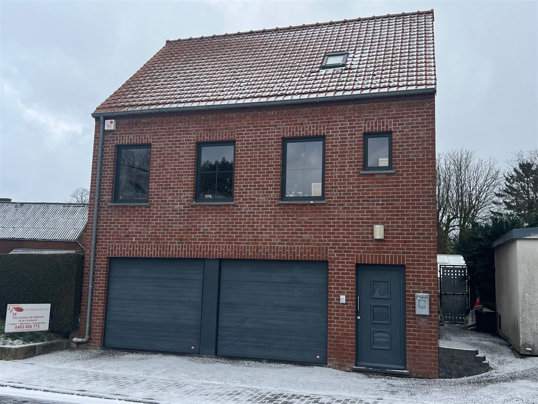 Appartement une chambre d'environ 75M2