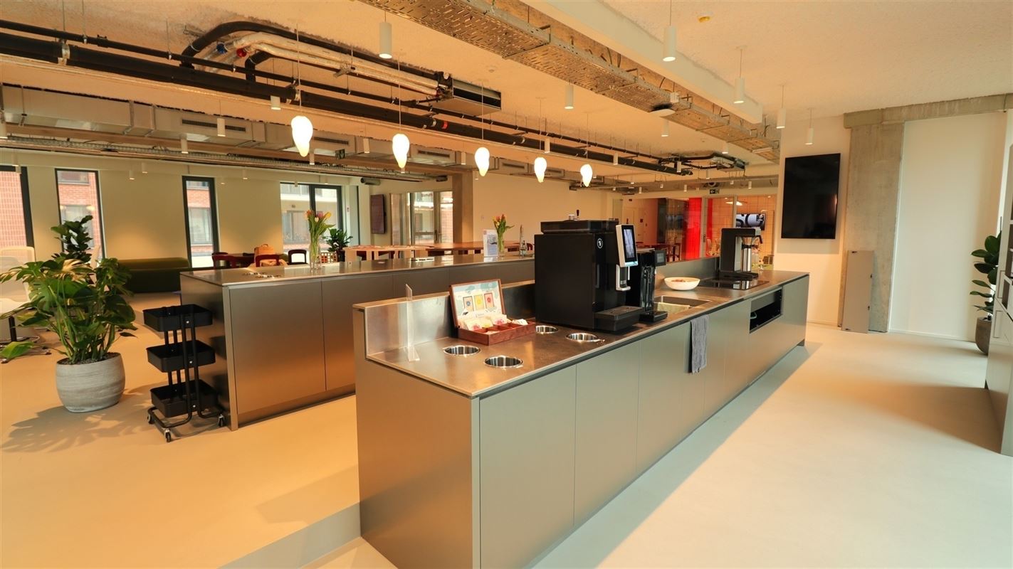 4000 M² DE COWORKING - EPANOUISSEMENT ET PRODUCTIVITE