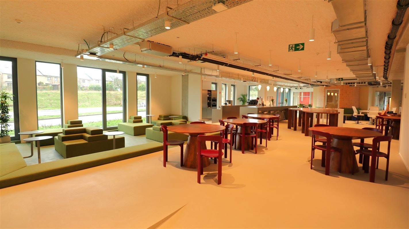 4000 M² DE COWORKING - EPANOUISSEMENT ET PRODUCTIVITE