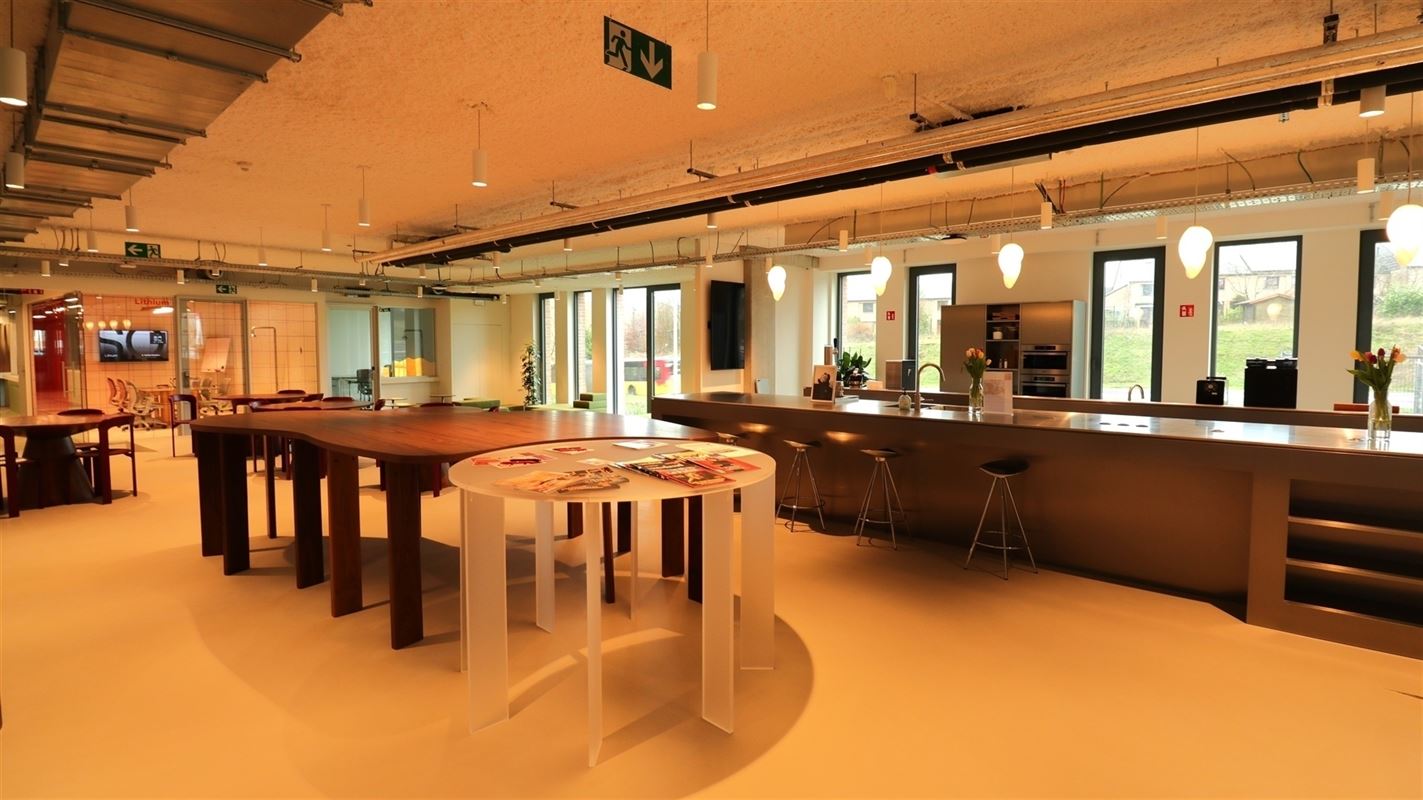 4000 M² DE COWORKING - EPANOUISSEMENT ET PRODUCTIVITE