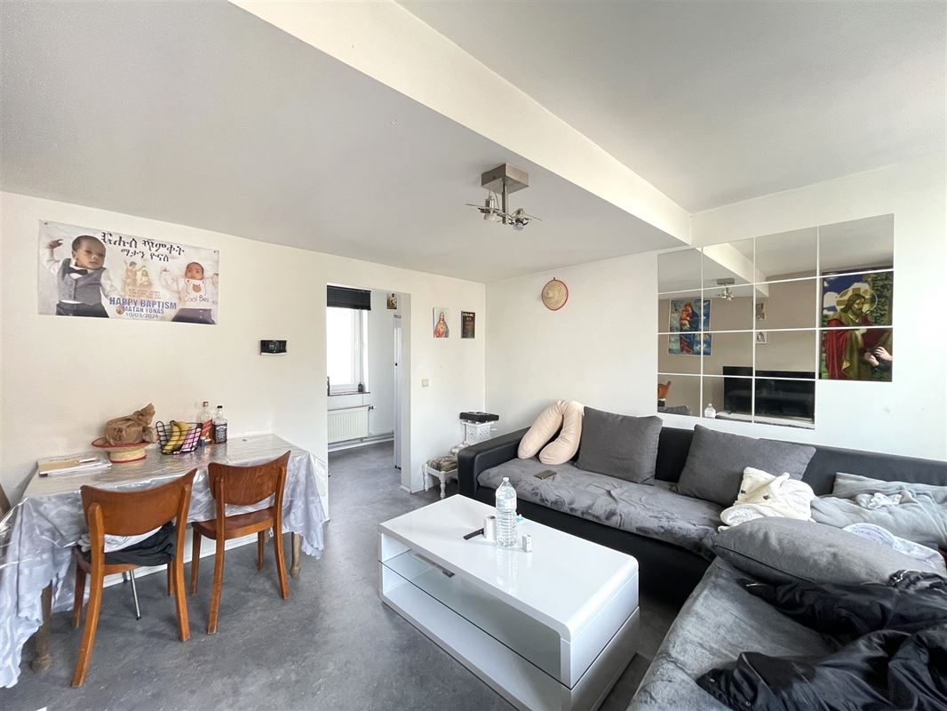 Immeuble mixte (ensemble commercial/maison d'habitation) dans le centre de Wavre