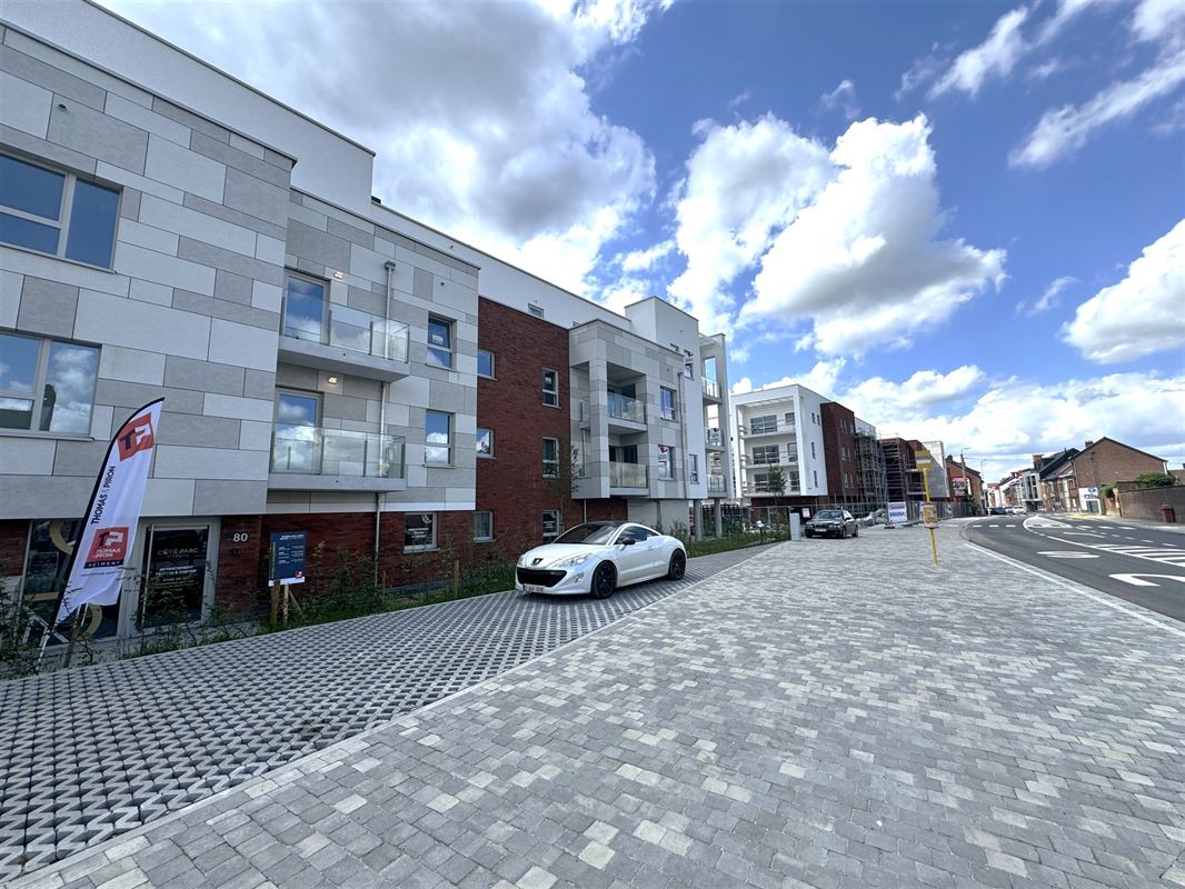 STUDIO NEUF - TERRASSE - PARKING - CAVE
