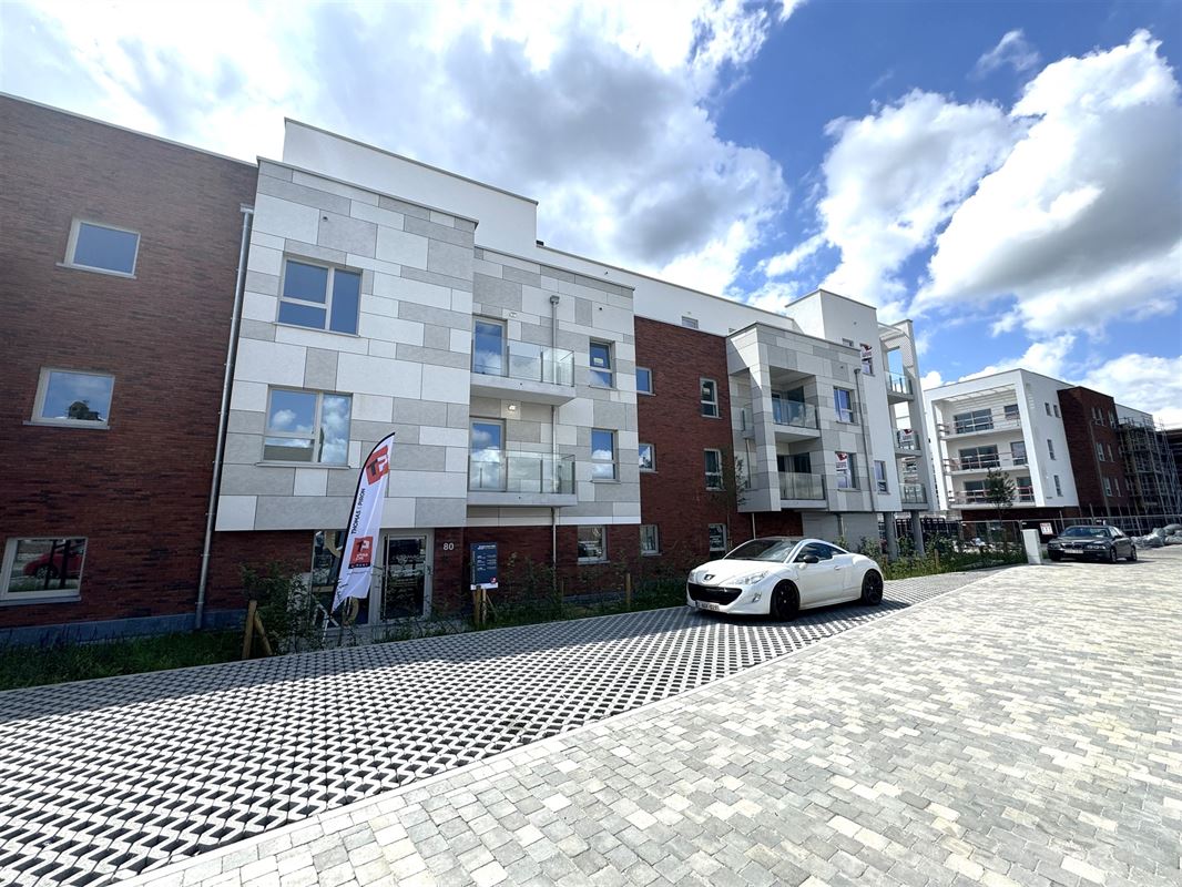 STUDIO NEUF - TERRASSE - PARKING - CAVE
