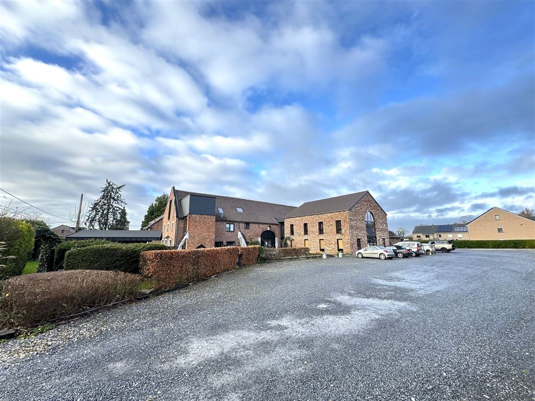 Magnifique immeuble mixte idéalement situé