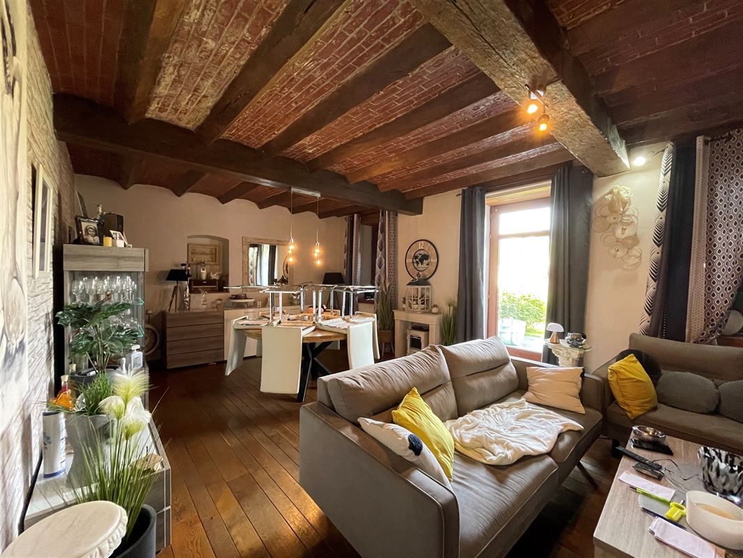 Magnifique immeuble mixte idéalement situé