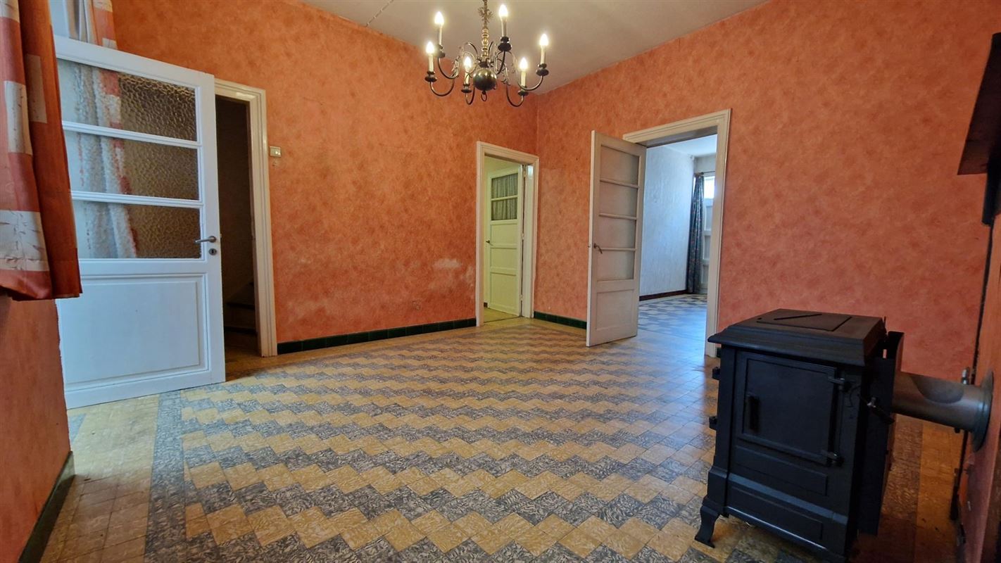 MAISON TRES BIEN SITUEE A FLOREFFE, GARE ET BUS