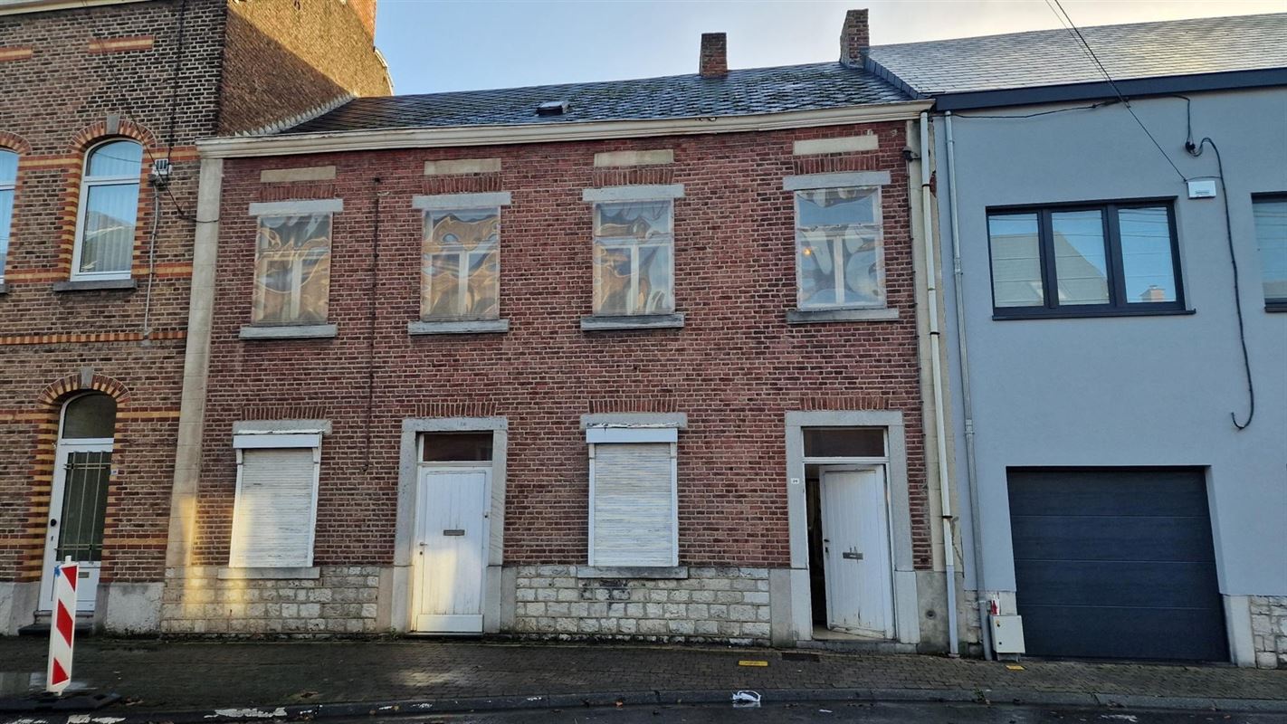 MAISON TRES BIEN SITUEE A FLOREFFE, GARE ET BUS