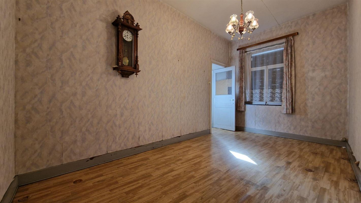 MAISON TRES BIEN SITUEE A FLOREFFE, GARE ET BUS