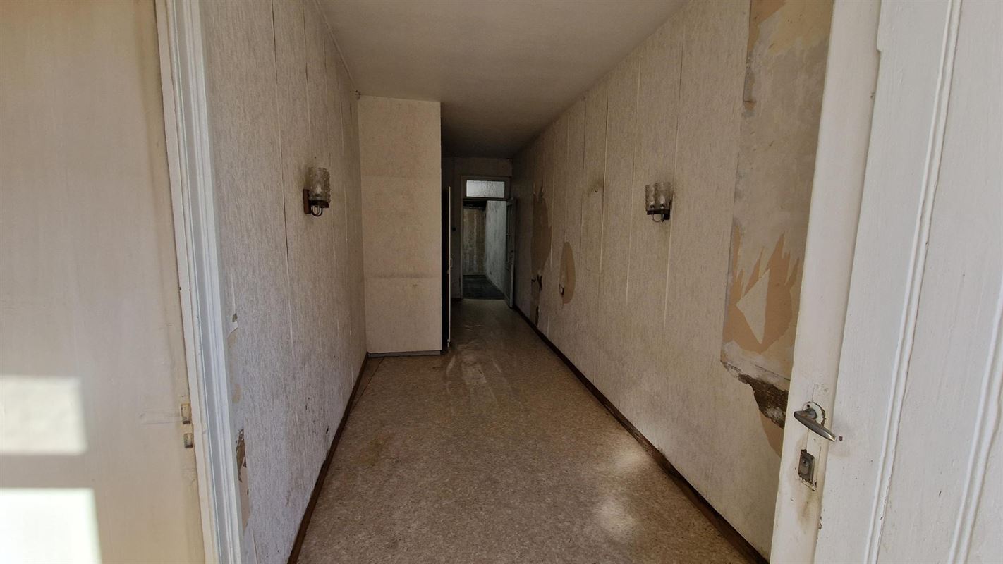 MAISON TRES BIEN SITUEE A FLOREFFE, GARE ET BUS