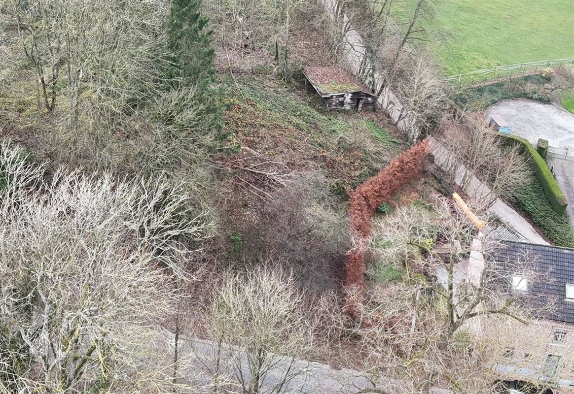 Terrain avec permis! Sans obligation de constructeur ou architecte!