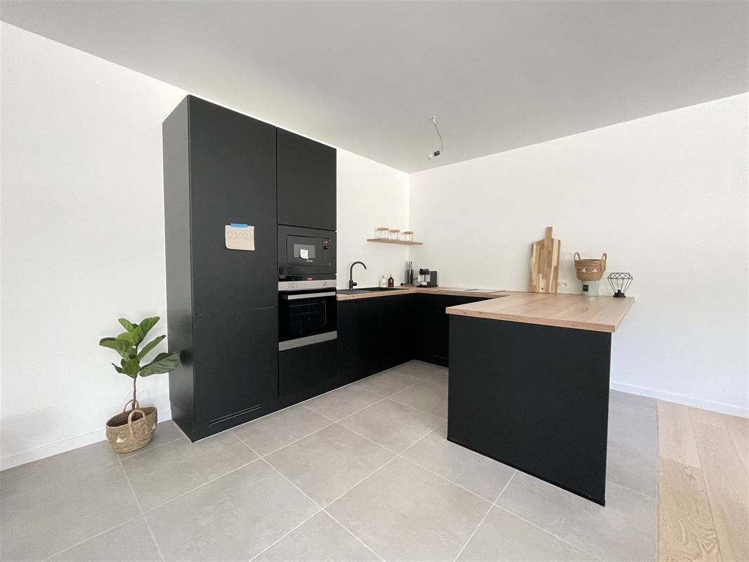 Charmant Rez-de-chaussée 2ch avec jardin! Superbes finitions