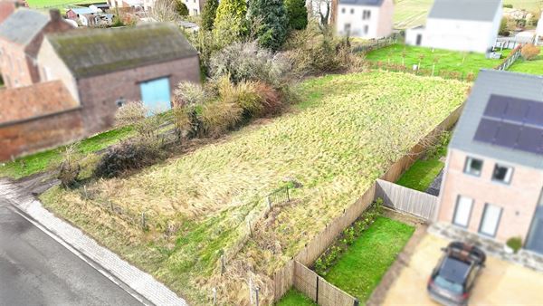 PLAT - PRET A CONSTRUIRE - PROCHE DES FACILITES