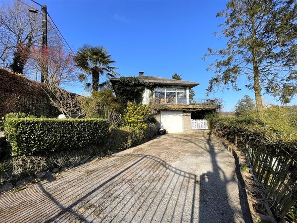 Villa nichée dans un cadre exceptionnel