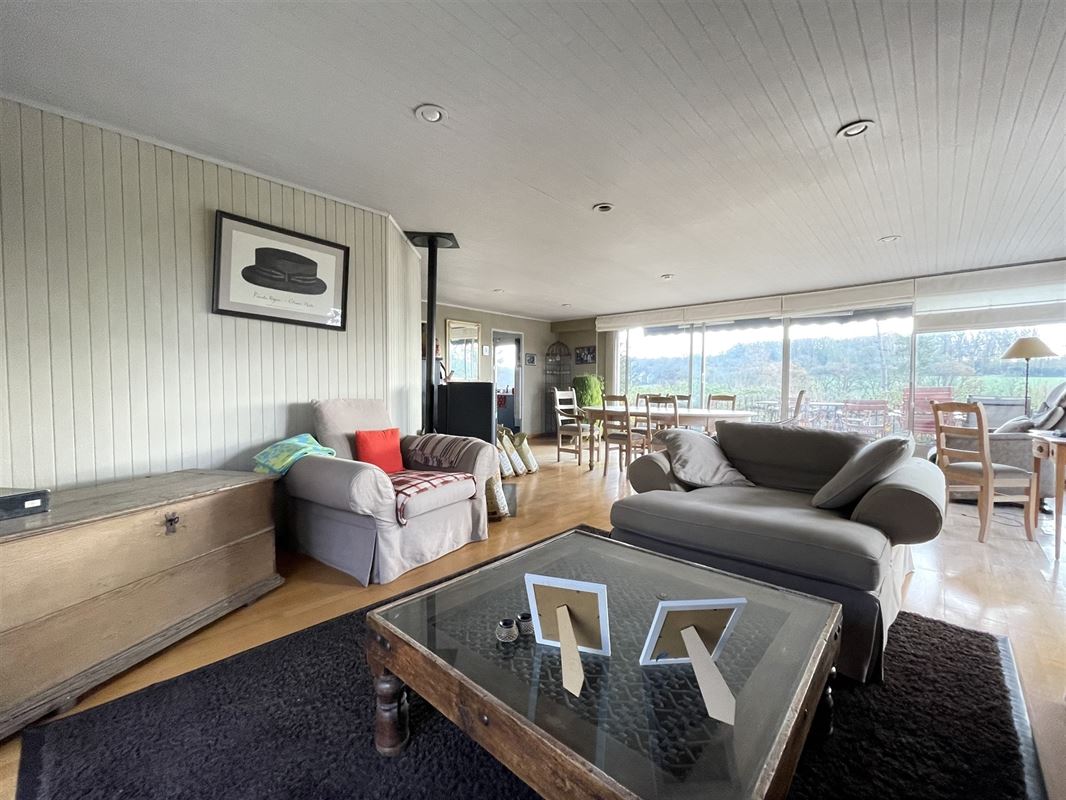 Villa nichée dans un cadre exceptionnel