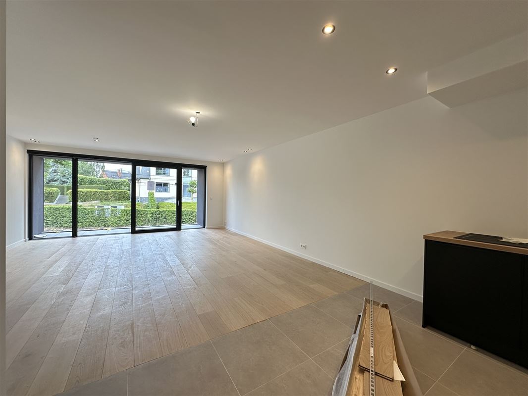 Suberbe appartement 1ch - dress/bureau!