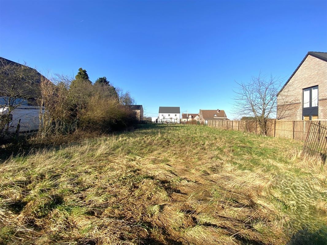 PLAT - PRET A CONSTRUIRE - PROCHE DES FACILITES